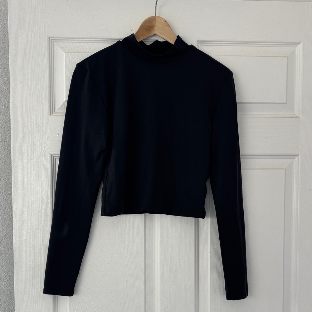 Black Babaton Contour Sleeve Women's Mock Turtleneck